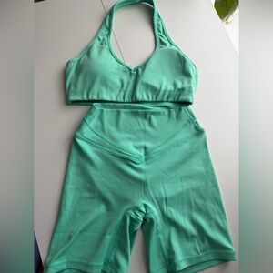 PARAGON Reluna Mint Activewear Set
